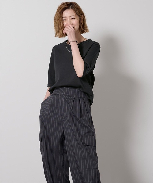 UR'S(ユアーズ)の「ハーフスリーブTシャツ(Tシャツ/カットソー・レディース・チャコール/ブラック/ホワイト/ダークネイビー・S/M/L)」の16枚目の写真