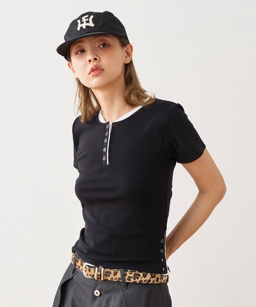 WISH FOR EVER(ウィッシュフォーエバー)の「LAYERED HENRY NECK T / レイヤードヘンリーネックTシャツ(Tシャツ/カットソー・レディース・ブラック/グレー/ネイビー・SMALL/MEDIUM)」の13枚目の写真