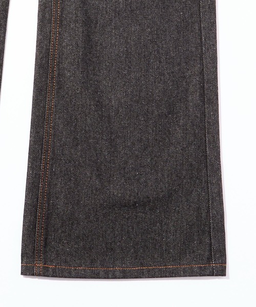 Noen（ノエン）の「シンチバックブーツカットジーンズ（デニムパンツ・メンズ・インディゴブルー/ブラック・SMALL/MEDIUM/LARGE）」の9枚目の写真