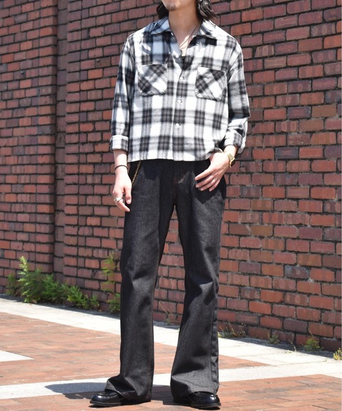 Noen(ノエン)の「シンチバックブーツカットジーンズ(デニムパンツ・メンズ・インディゴブルー/ブラック・SMALL/MEDIUM/LARGE)」の19枚目の写真