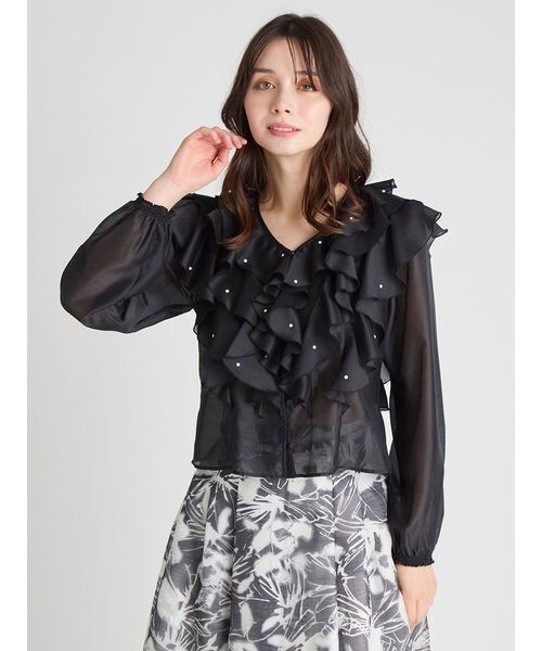CELFORD(セルフォード)の「【HANAE MORI×CELFORDコラボ】 パール付きフリルブラウス(シャツ/ブラウス・レディース・ホワイト/サックスブルー・38/36)」の4枚目の写真