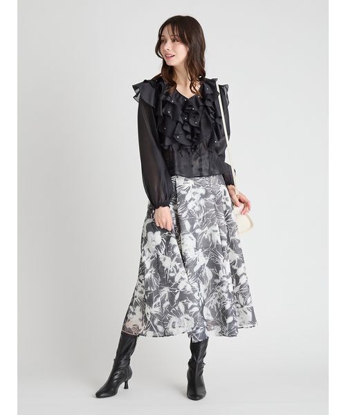 CELFORD(セルフォード)の「【HANAE MORI×CELFORDコラボ】 パール付きフリルブラウス(シャツ/ブラウス・レディース・ホワイト/サックスブルー・38/36)」の13枚目の写真