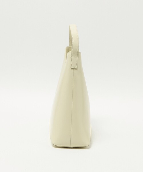 OSOI（オソイ）の「＜OSOI＞EGG HOBO バッグ（ショルダーバッグ・レディース・ブラック/オフホワイト・FREE）」の8枚目の写真