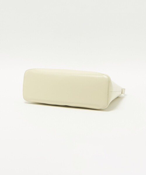 OSOI（オソイ）の「＜OSOI＞EGG HOBO バッグ（ショルダーバッグ・レディース・ブラック/オフホワイト・FREE）」の12枚目の写真