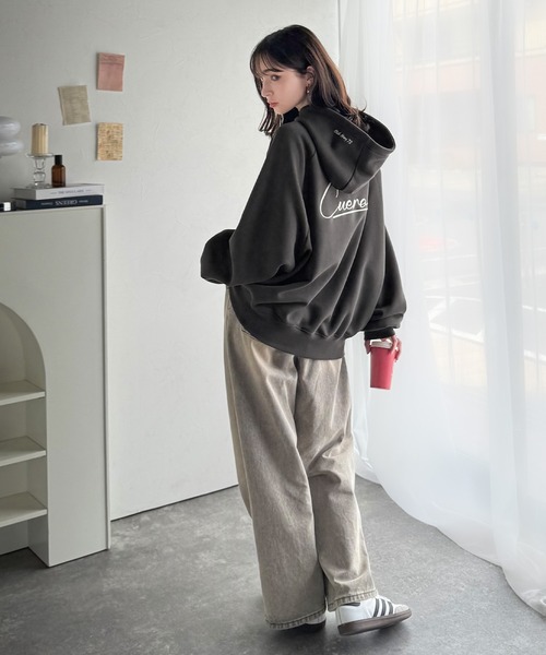 Java（ジャバ）の「《JaVaジャバコラボ》デイリーもお出かけも、ゆるっと可愛く決まる♪バック刺繍裏起毛パーカー(長袖)（パーカー・レディース・モカ/チャコール/ネイビー/オートミール・LARGE/MEDIUM/SMALL/X-LARGE）」の8枚目の写真