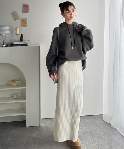 Java（ジャバ）の「《JaVaジャバコラボ》デイリーもお出かけも、ゆるっと可愛く決まる♪バック刺繍裏起毛パーカー(長袖)（パーカー・レディース・モカ/チャコール/ネイビー/オートミール・LARGE/MEDIUM/SMALL/X-LARGE）」の10枚目の写真