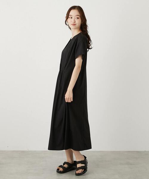 LOGEMENT DE CLAIRE(ロジュモンドクレール)の「フロントギャザーシャツワンピース(ワンピース・レディース・グレイッシュベージュ/ブラック/モカ・FREE)」の15枚目の写真