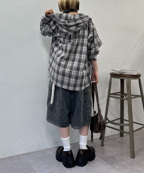 w closet(ダブルクローゼット)の「【25AW】チェックフリルフーディーシャツ(シャツ/ブラウス・レディース・グリーン/レッド/ブラック・0/1)」の17枚目の写真