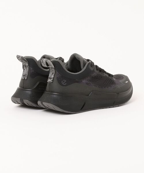 ECCO(エコー)の「ハイテク BIOM 2.2 機能性スニーカー 軽やか上質テキスタイル(スニーカー・メンズ・ブラック・35/36/37/38/39)」の2枚目の写真