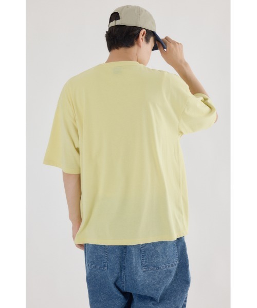 RODEO CROWNS WIDE BOWL(ロデオクラウンズワイドボウル)の「フォトグラフィックTシャツ(Tシャツ/カットソー・メンズ・ライトパープル/オフホワイト/ライトイエロー・MEDIUM/LARGE)」の13枚目の写真