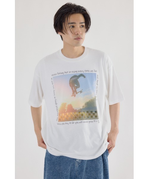 RODEO CROWNS WIDE BOWL(ロデオクラウンズワイドボウル)の「フォトグラフィックTシャツ(Tシャツ/カットソー・メンズ・ライトパープル/オフホワイト/ライトイエロー・MEDIUM/LARGE)」の17枚目の写真