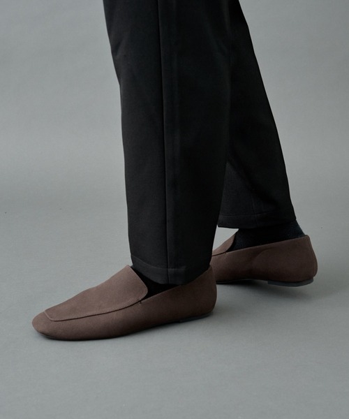 COLONY 2139（コロニートゥーワンスリーナイン）の「スエードライクローファー（ローファー・メンズ・ブラック/ブラウン・MEDIUM/LARGE）」の12枚目の写真