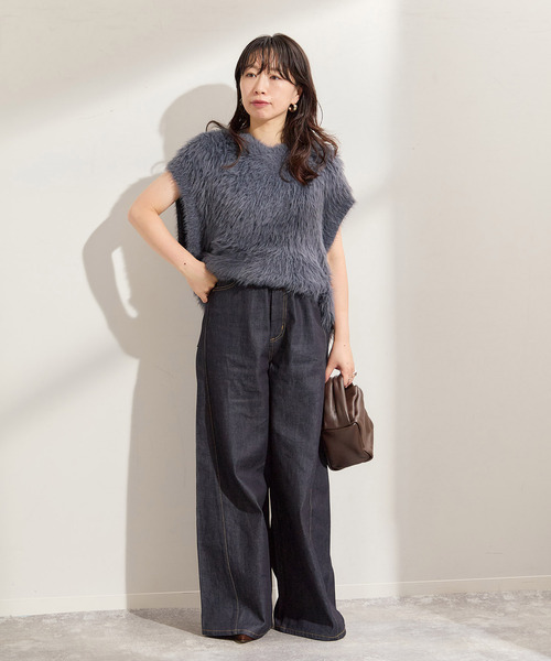 journal standard L'essage（ジャーナルスタンダードレサージュ）の「ロングフェザーベスト（ベスト・レディース・ベージュ/グレー・FREE）」の3枚目の写真