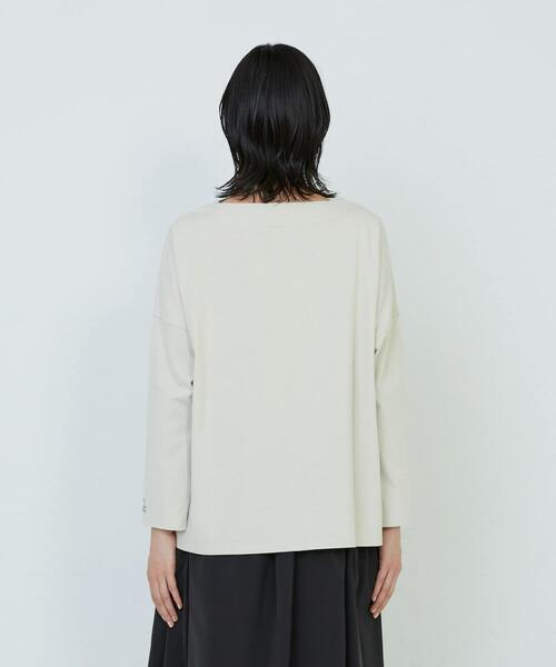 ADIEU TRISTESSE(アデュートリステス)の「星座プリントロングスリーブTシャツ(Tシャツ/カットソー・レディース・ベージュ/ネイビー/オフホワイト・FREE)」の5枚目の写真