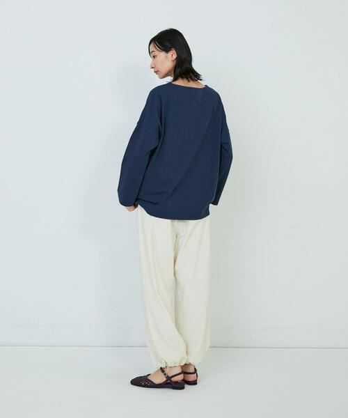 ADIEU TRISTESSE(アデュートリステス)の「星座プリントロングスリーブTシャツ(Tシャツ/カットソー・レディース・ベージュ/ネイビー/オフホワイト・FREE)」の17枚目の写真