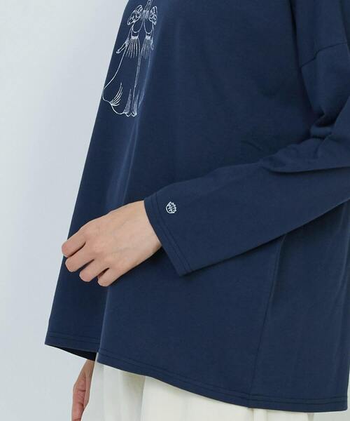 ADIEU TRISTESSE(アデュートリステス)の「星座プリントロングスリーブTシャツ(Tシャツ/カットソー・レディース・ベージュ/ネイビー/オフホワイト・FREE)」の11枚目の写真