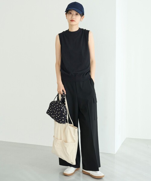 UNFILO(アンフィーロ)の「ウールライク カーゴワイドパンツ(カーゴパンツ・レディース・ブラック系/ベージュ系・X-LARGE)」の15枚目の写真