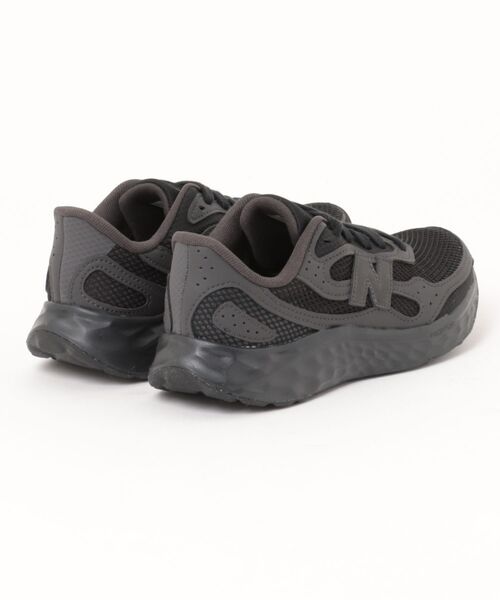 NEW BALANCE(ニューバランス)の「【new balance】WARISTX4(スニーカー・レディース・ブラック・23.0cm/25.0cm/24.5cm/24.0cm/23.5cm)」の2枚目の写真
