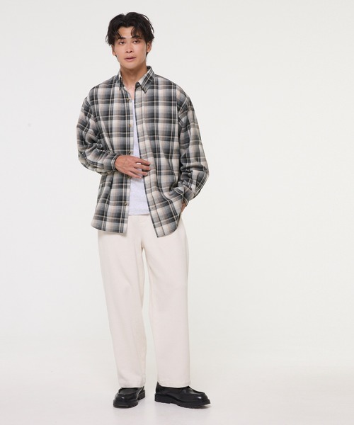 coca(coca)(コカ)の「ポリエステルチェック長袖シャツ(シャツ/ブラウス・メンズ・ベージュ/ネイビー/ブラウン/ブラック・XL/M/L)」の14枚目の写真