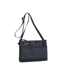 CHROME（クローム）の「［ CHROME / クローム ］ASSISTANT SACOCHE 3L MTBK_MATT BLACK / アシスタント サコッシュ 3L マット ブラック 耐水（ボディバッグ/ウエストポーチ）」