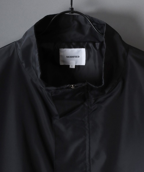 SITRY(シトリー)の「DEWSPO Short Mods Coat/デュスポ オーバーサイズ ドローコード ダブルジップ ショートモッズコート トラックジャケット ブルゾン(ナイロンジャケット・メンズ・ブラック/カーキ/ネイビー・M/L/LL)」の4枚目の写真