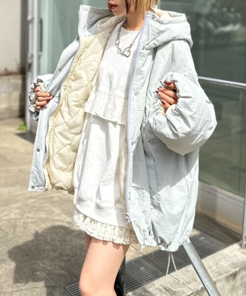 w closet（ダブルクローゼット）の「リバーシブルモンスターコート