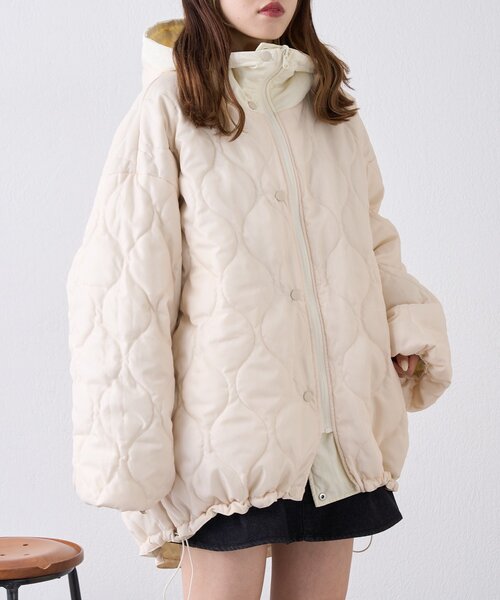 w closet（ダブルクローゼット）の「リバーシブルモンスターコート（その他アウター・レディース・サックスブルー/カーキ/ブラック/アイボリー/オフホワイト・MEDIUM/SMALL）」の13枚目の写真