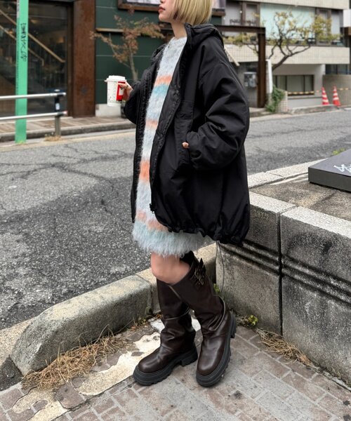 w closet（ダブルクローゼット）の「リバーシブルモンスターコート