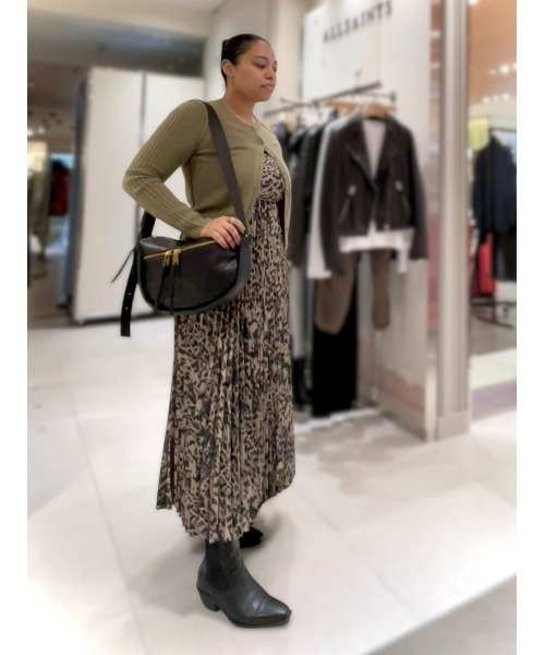 ALLSAINTS（オールセインツ）の「ESTER CASHMERE CARDIGAN | ESTER カシミヤ カーディガン（カーディガン/ボレロ・レディース・ブラウン系その他・S/M/L/XS）」の2枚目の写真