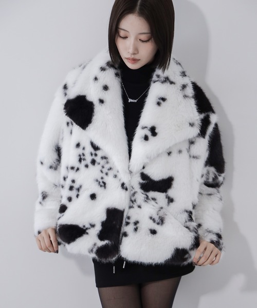 me+em select(ミームセレクト)の「※※カウミドルフェイクファコート / cow middle fakefur coat(その他アウター・レディース・ホワイト・FREE)」の13枚目の写真