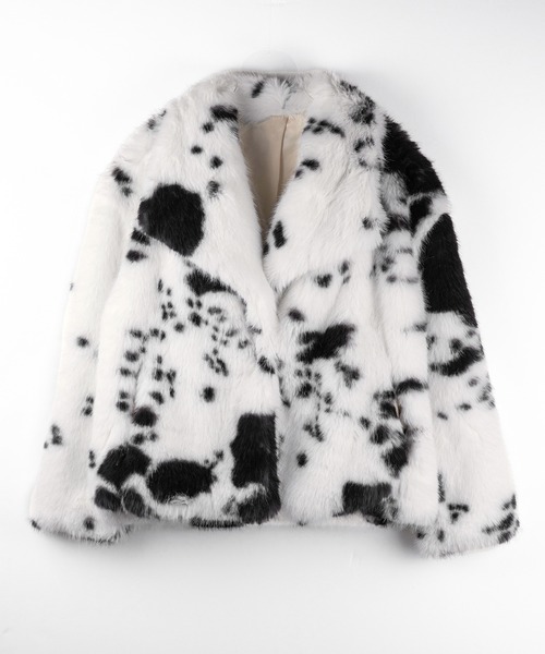 me+em select(ミームセレクト)の「※※カウミドルフェイクファコート / cow middle fakefur coat(その他アウター・レディース・ホワイト・FREE)」の4枚目の写真