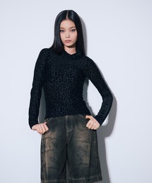 総柄シアータートルネック