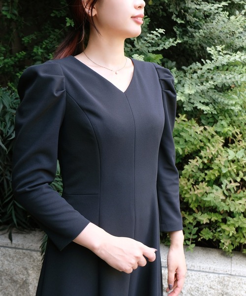 STRAWBERRY-FIELDS（ストロベリーフィールズ）の「パーフェクトジャージ（ワンピース・レディース・ベージュ/ネイビー/ブルー・2）」の6枚目の写真