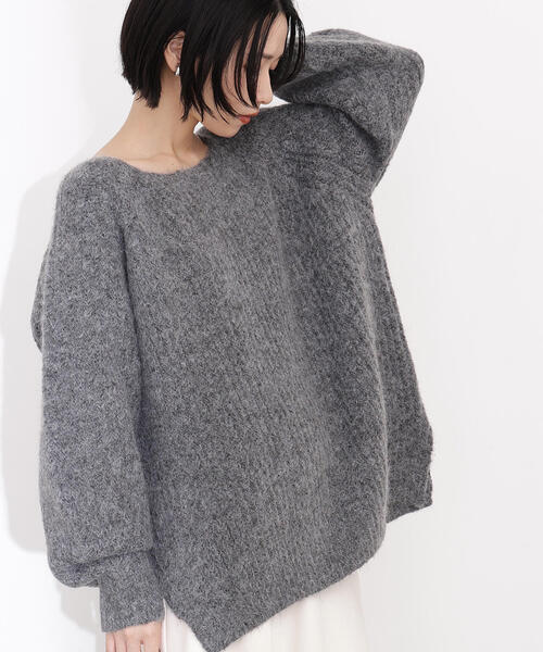 N.（N. Natural Beauty Basic）（エヌエヌナチュラルビューティーベーシック）の「バックシャンボクシーニット（ニット/セーター・レディース・チャコールグレー/オフホワイト/ピンク・MEDIUM）」の20枚目の写真