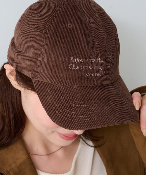 Kastane（カスタネ）の「*刺繍コーデュロイキャップ（キャップ・レディース・カーキ/ブラック/ブラウン・FREE）」の9枚目の写真