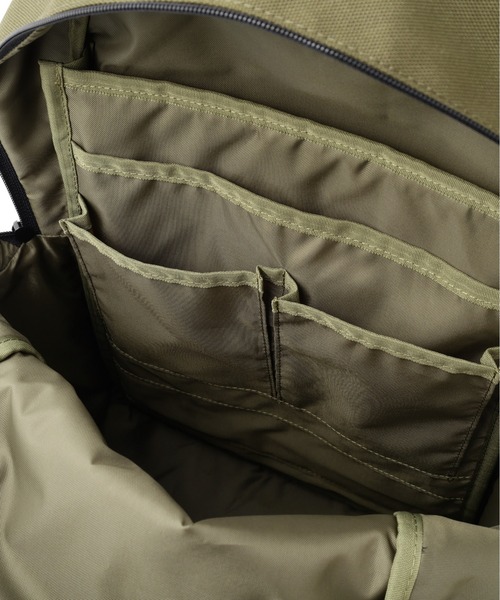 AVIREX(アヴィレックス)の「REGLESS DAYPACK / デイパック / AVIREX / アヴィレックス(バックパック/リュック・メンズ・ブラック/オリーブ系・F)」の18枚目の写真