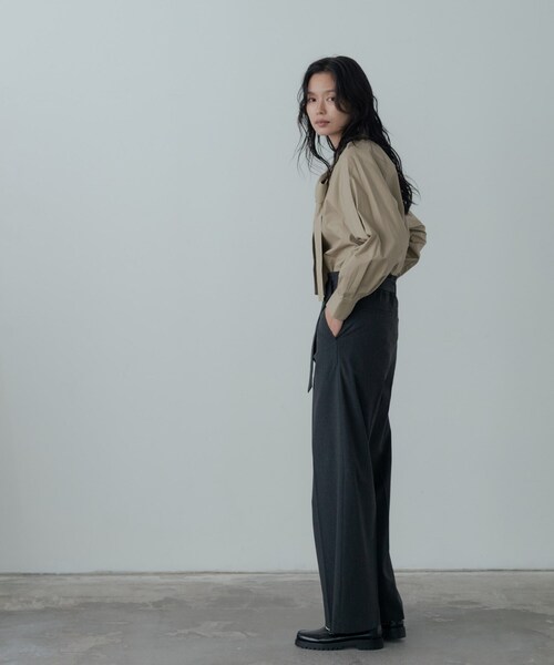 GALLEST（ギャレスト）の「タイプライター2Wayボウタイブラウス（シャツ/ブラウス・レディース・ブラック/カーキ/ホワイト・38/34）」の15枚目の写真