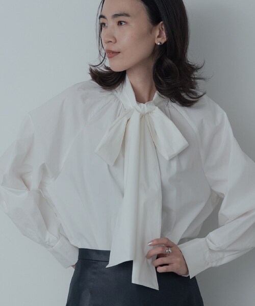 GALLEST（ギャレスト）の「タイプライター2Wayボウタイブラウス（シャツ/ブラウス・レディース・ブラック/カーキ/ホワイト・38/34）」の9枚目の写真