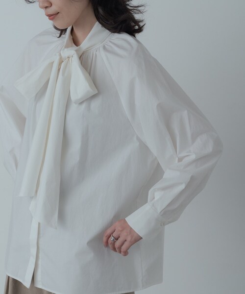 GALLEST（ギャレスト）の「タイプライター2Wayボウタイブラウス（シャツ/ブラウス・レディース・ブラック/カーキ/ホワイト・38/34）」の6枚目の写真