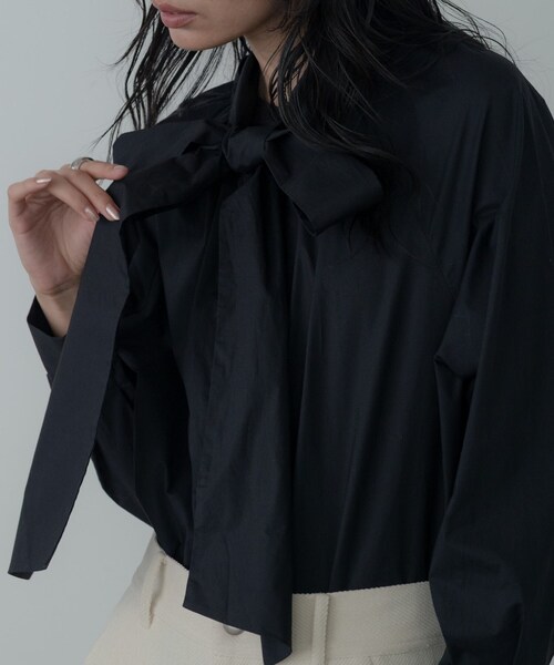 GALLEST（ギャレスト）の「タイプライター2Wayボウタイブラウス（シャツ/ブラウス・レディース・ブラック/カーキ/ホワイト・38/34）」の5枚目の写真