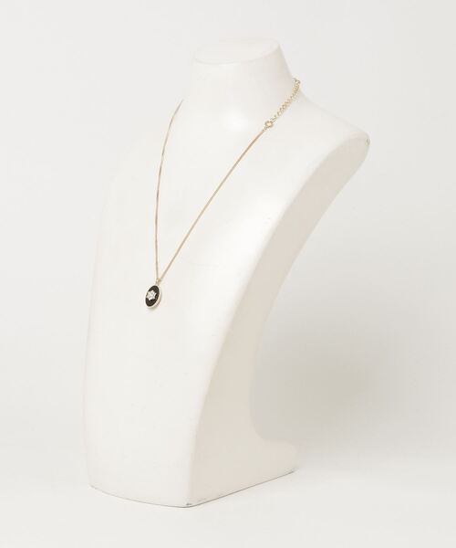LANVIN en Bleu(ランバンオンブルー)の「オーバルモチーフ ネックレス(ネックレス・レディース・ブラック・40cm)」の4枚目の写真