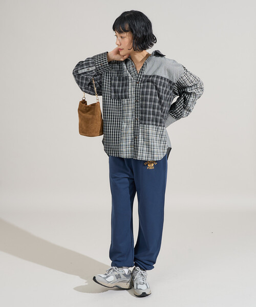 FREAK'S STORE(フリークスストア)の「限定展開 ロゴ スウェットパンツ(スウェットパンツ・レディース・ネイビー/ライトグレー/ブラック・フリ-)」の14枚目の写真