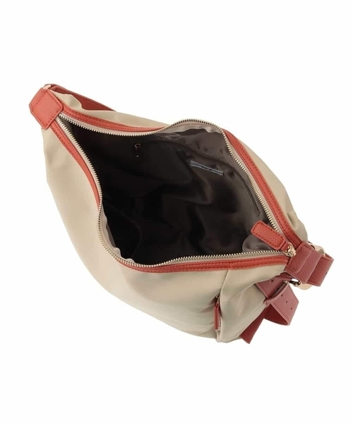 a.v.v（アーヴェヴェ）の「ナイロンショルダー（ショルダーバッグ・レディース・グレー系その他/アイボリー/ブラック・38）」の11枚目の写真