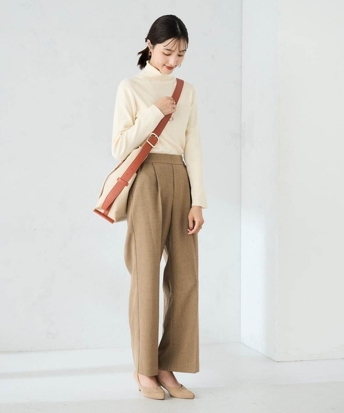 a.v.v（アーヴェヴェ）の「ナイロンショルダー（ショルダーバッグ・レディース・グレー系その他/アイボリー/ブラック・38）」の20枚目の写真