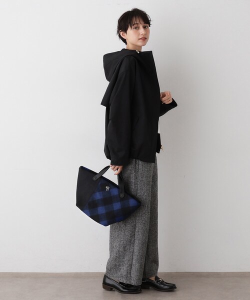 Dessin（デッサン）の「チェック柄ボートトートバッグ（トートバッグ・レディース・ブルー系6/ネイビー系4/レッド系6・00）」の21枚目の写真