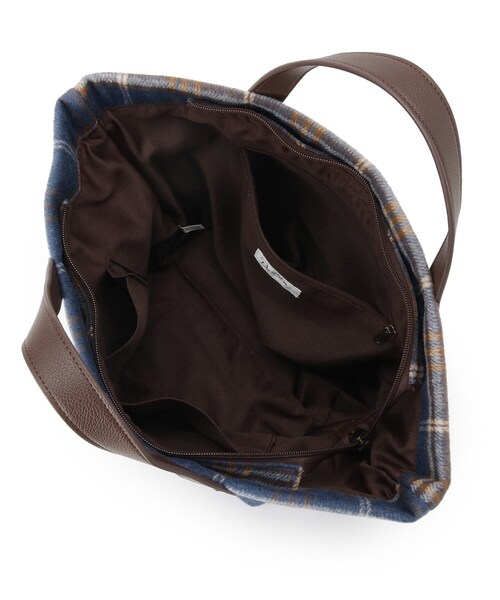 Dessin（デッサン）の「チェック柄ボートトートバッグ（トートバッグ・レディース・ブルー系6/ネイビー系4/レッド系6・00）」の9枚目の写真