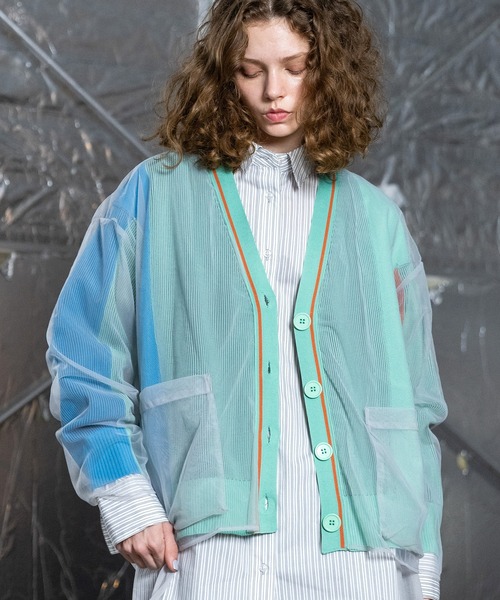 AULA AILA(アウラアイラ)の「チュールレイヤードカラーブロックカーディガン(カーディガン/ボレロ・レディース・グレー/ブラック/グリーン・0)」の1枚目の写真