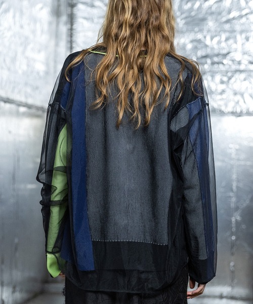 AULA AILA(アウラアイラ)の「チュールレイヤードカラーブロックカーディガン(カーディガン/ボレロ・レディース・グレー/ブラック/グリーン・0)」の11枚目の写真