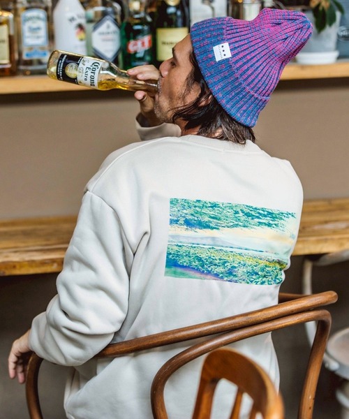 THE MILES（ザ マイルズ）の「ellipsis イリップシス Crew Kneck Sweat-D.H- クルーネックスエット-D.H-（スウェット・メンズ・グレイッシュベージュ/ブラック・LARGE/MEDIUM）」の2枚目の写真