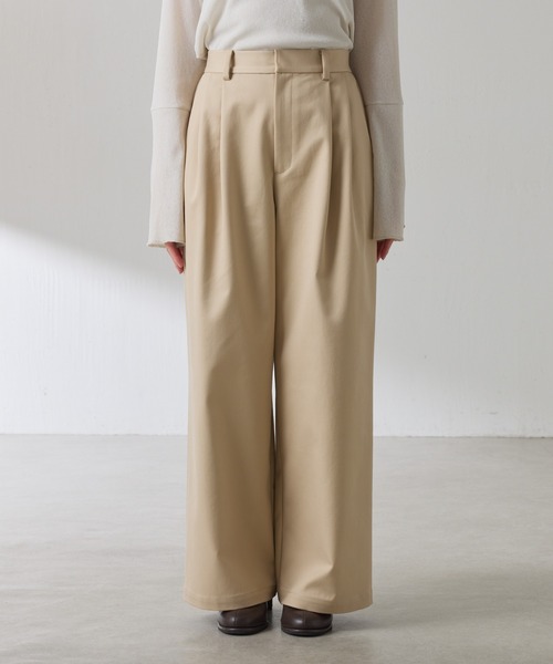 COLLAGE GALLARDAGALANTE(コラージュガリャルダガランテ)の「タックワイドチノパンツ(チノパンツ・レディース・ベージュ/カーキ・FREE)」の20枚目の写真